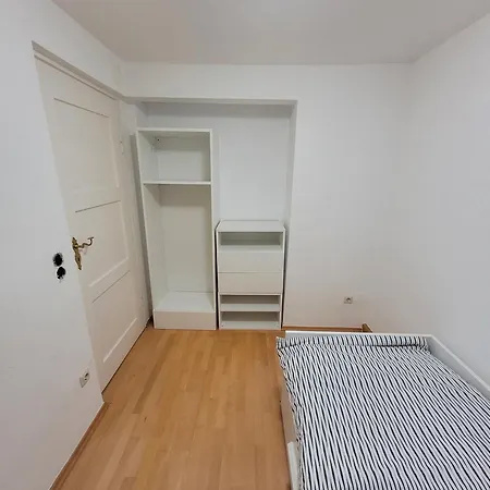 Naehe Oktoberfest Quarto em Acomodações Particulares *